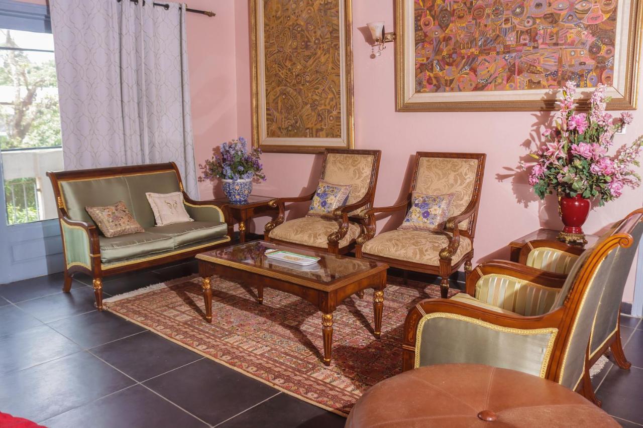 Hotel Appart B4U Yaounde Ngoại thất bức ảnh