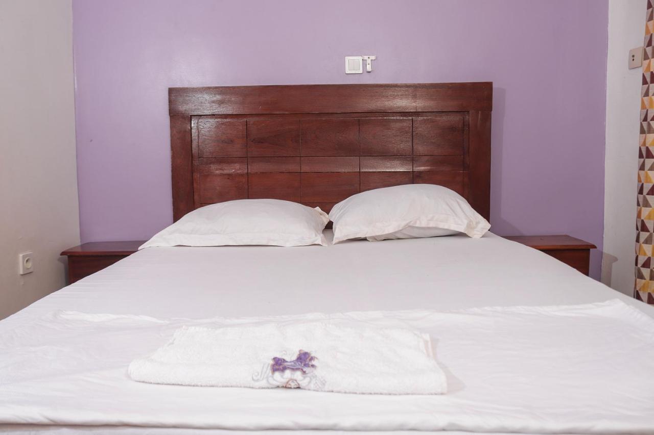 Hotel Appart B4U Yaounde Ngoại thất bức ảnh